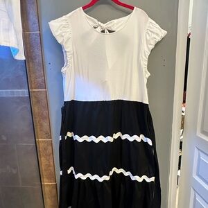 Nanette Lepore Black and White Dress